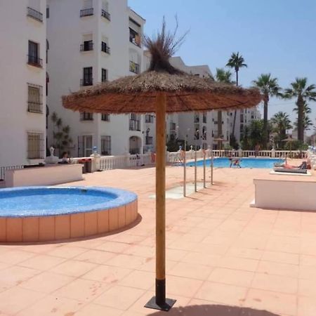 Apartamento Piso playa en Sabinillas San Luis de Sabinillas Exterior foto