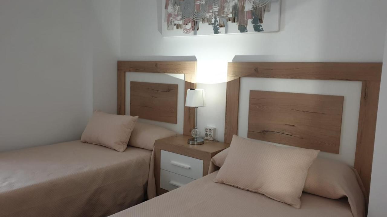 Apartamento Piso playa en Sabinillas San Luis de Sabinillas Exterior foto